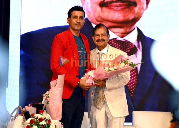 photos poonam dhillon mukesh rishi tej sapru and others graced the launch of chaand mishras book toofano mein tohfa 10
