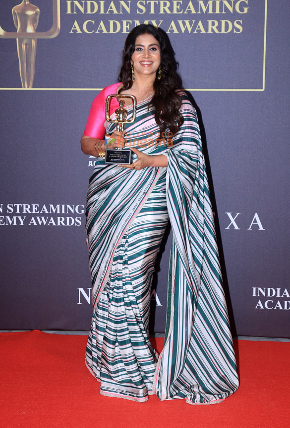 photos samantha ruth prabhu isha koppikar sonali bendre anupam kher and others grace the nexa indian streaming academy awards 2025 10