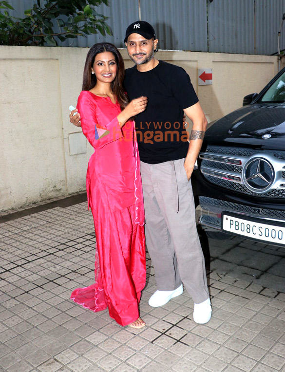 photos shilpa shetty raj kundra geeta basra and others grace the special screening of mehar 4