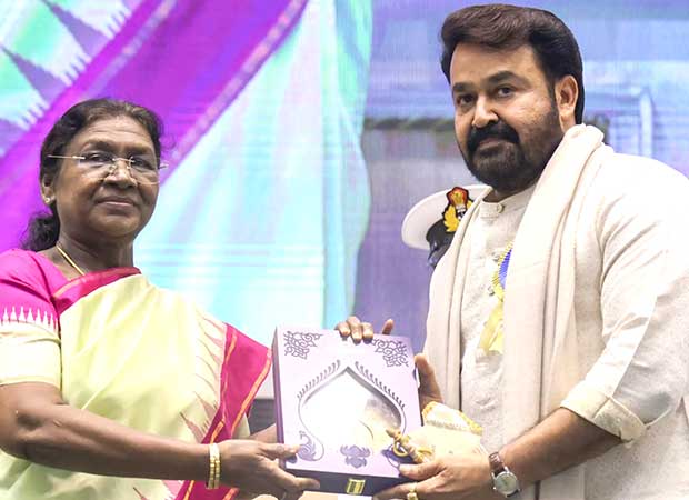 अपने प्रिय मित्र मोहनलाल ने दादासाहेब फाल्के पुरस्कार जीतने के लिए प्रियदर्शन, 