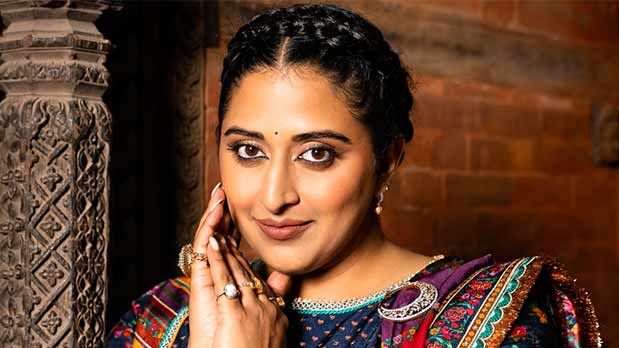 Raja Kumari signs exclusive worldwide management and bookings deal with The Hello Group India