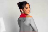 Sara Ali Khan all set for red carpet in bold red