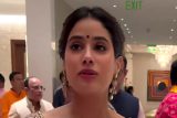 Orry’s new reel ft. Janhvi Kapoor & Ananya Panday