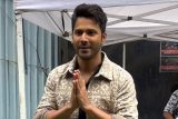 VD’s Monsoon avatar! Varun Dhawan