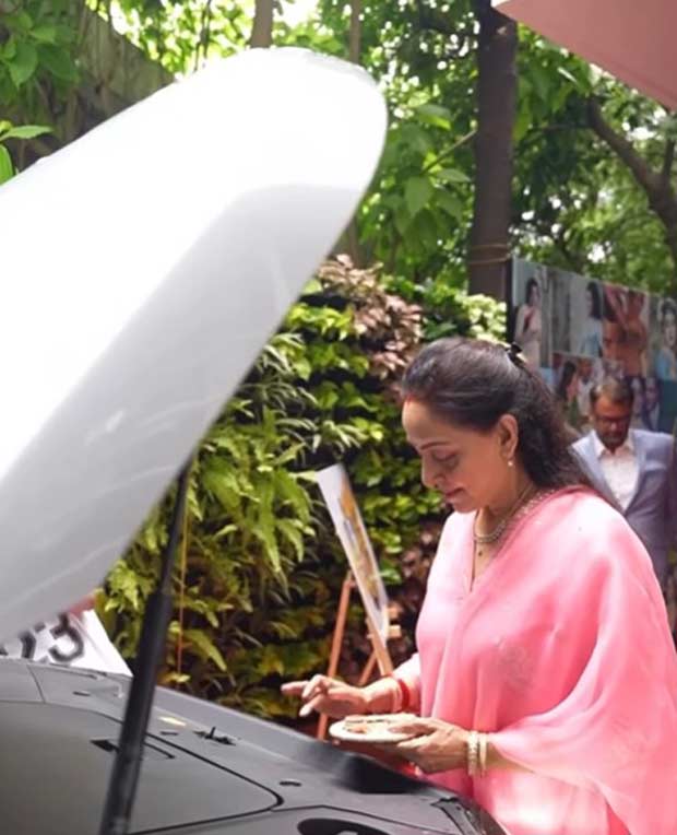 Hema Malini welcomes MG M9 Electric MPV at Rs. 69.90 lakh packed with luxury features