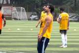 Football bug! Tiger Shroff