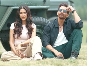 Ek Deewane Ki Deewaniyat Box Office: Holds well on Thursday, aims to score half century by Sunday Ek Deewane Ki Deewaniyat Box Office: Holds well on Thursday, aims to score half century by Sunday