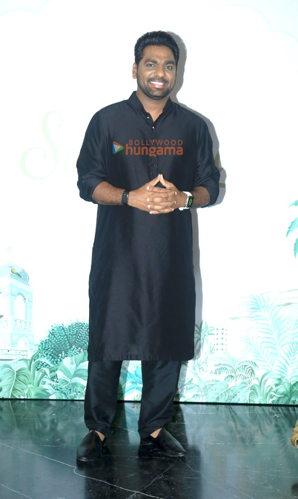gauahar khan ayesha khan and others attending ravi dubey and sargun mehtas diwali party 8