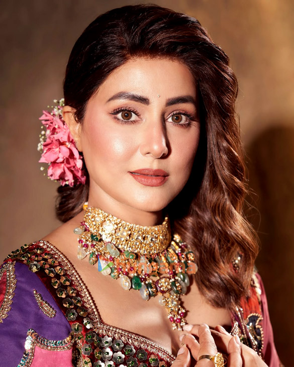 hina khan 7 37