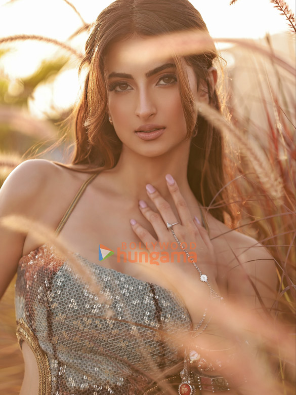 palak tiwari 205 3