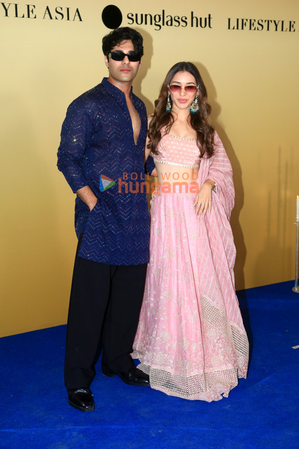 photos avneet kaur nushrratt bharuccha aaman devgan urvashi rautela and others grace the lifestyle diwali bash 2025 33
