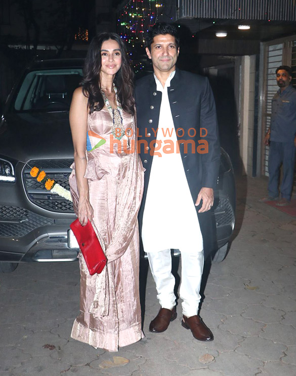 Photos: Farhan Akhtar, Shibani Dandekar, Richa Chadha, Ali Fazal and others snapped attending Shabana Azmi and Javed Akhtar’s Diwali bash Photos: Farhan Akhtar, Shibani Dandekar, Richa Chadha, Ali Fazal and others snapped attending Shabana Azmi and Javed Akhtar’s Diwali bash