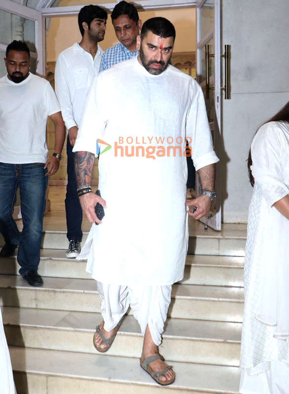 photos jackie shroff rohit shetty sonu sood aditya pancholi and others attend pankaj dheers prayer meet 2025 1