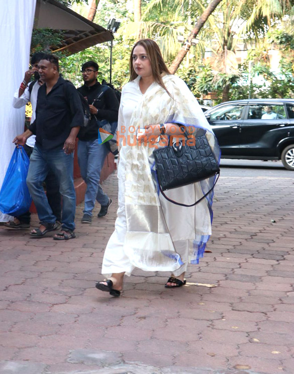 photos jackie shroff rohit shetty sonu sood aditya pancholi and others attend pankaj dheers prayer meet 2025 12