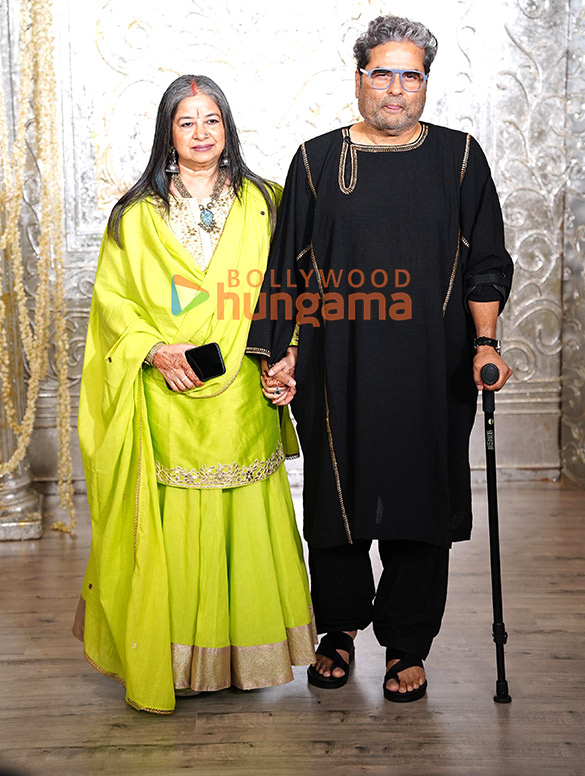 photos kareena kapoor khan riteish deshmukh genelia deshmukh hema malini and others attend manish malhotras diwali party 7