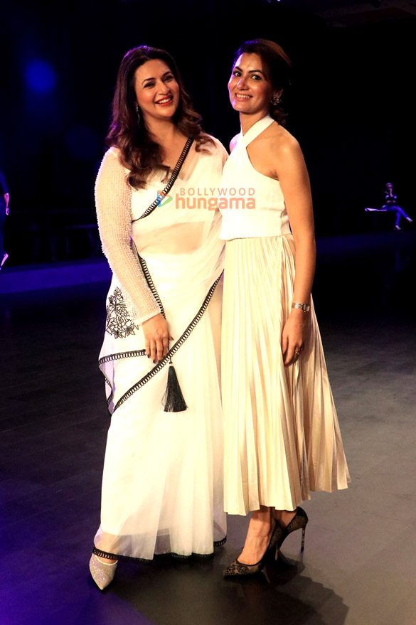 photos mouni roy divyanka tripathi and others turn showstoppers at bombay times fashion week 2025 3