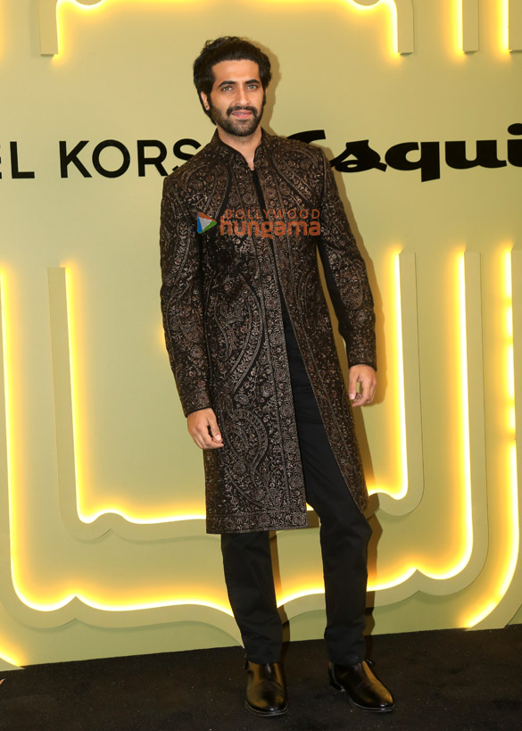 photos nimrat kaur kritika kamra elnaaz norouzi amyra dastur and others snapped attending esquire magazine diwali party 13
