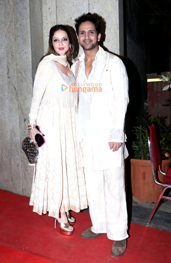 photos rakul preet singh nargis fakhri dia mirza snapped at sushil guptas diwali party 6