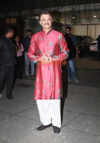 Photos: Raveena Tandon, Varun Dhawan, Geeta Basra, Shilpa Shetty, Mira Rajput Kapoor and others snapped at Anil Kapoor’s residence for Karwa Chauth