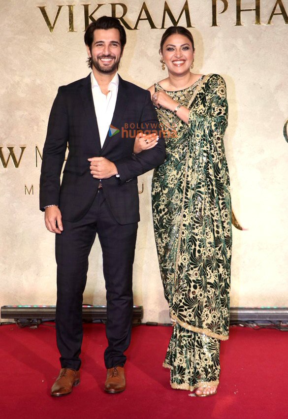 photos salman khan sonakshi sinha sushmita sen riteish deshumukh genelia deshumukh and others attend vikram phadnis 35 years anniversary celebration in jw marriott juhu 43