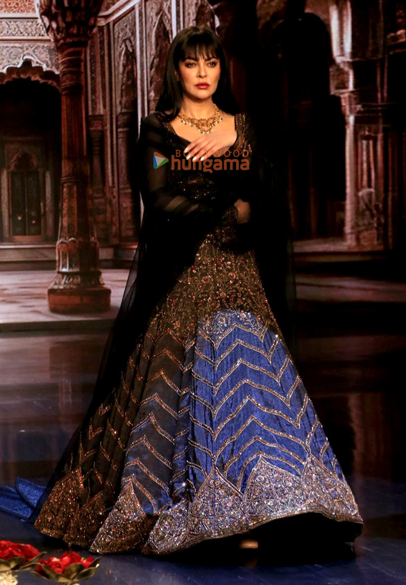 Photos: Sushmita Sen, Chitrangda Singh and others turn showstoppers at Bombay Times Fashion Week 2025 grand finale Photos: Sushmita Sen, Chitrangda Singh and others turn showstoppers at Bombay Times Fashion Week 2025 grand finale