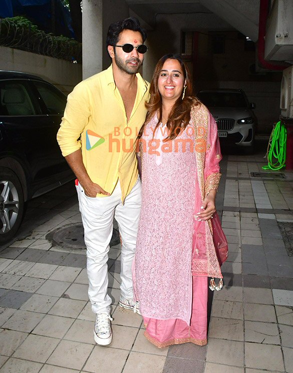 photos varun dhawan snapped with his family during dhanteras puja at david dhawans office in juhu 2