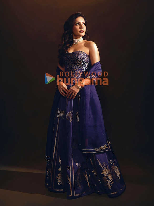 raashii khanna 3 105