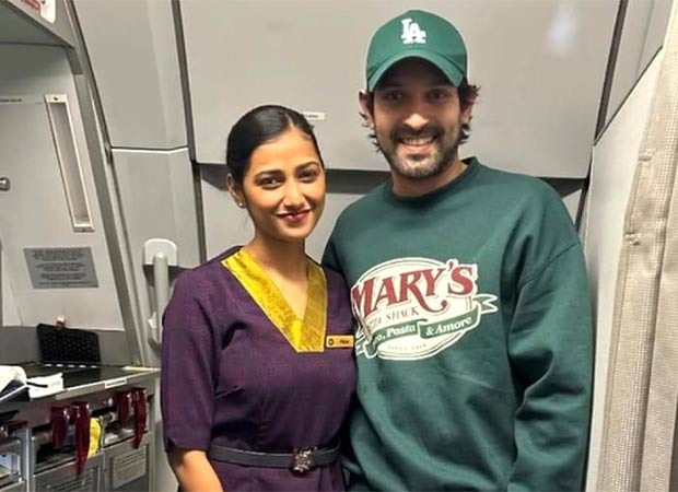 Vikrant Massey’s mid-flight fan moment goes viral, humble gesture wins hearts online : Bollywood News – Bollywood Hungama