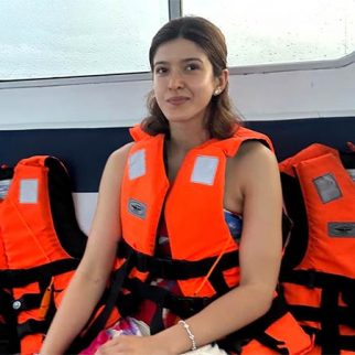 Shanaya Kapoor shares candid photos from her birthday yacht bash; see pics
