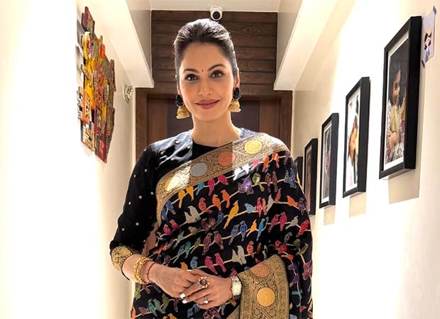 Isha Koppikar honours martyrs of 2611 and Pahalgam “Their loss is a reminder of the price we pay for peace”