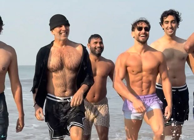 Akshay Kumar drops ‘Ocean 9’ video from Juhu beach with Tiger Shroff & friends — internet can’t get enough of the filmy swagger! 9 : Bollywood News – Bollywood Hungama Akshay Kumar drops ‘Ocean 9’ video from Juhu beach with Tiger Shroff & friends — internet can’t get enough of the filmy swagger! 9 : Bollywood News – Bollywood Hungama
