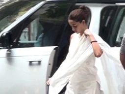 Ananya Pandey with mom Bhavana Panday for Dharmendra Ji’s last rites