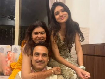 Pankaj Tripathi and wife Mridula enter theatre production with Lailaaj; daughter Aashi makes stage debut Pankaj Tripathi and wife Mridula enter theatre production with Lailaaj; daughter Aashi makes stage debut