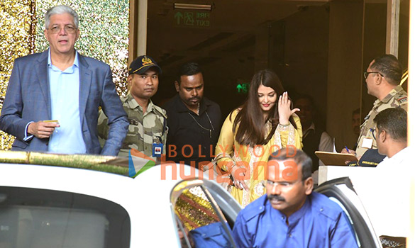 photos aishwarya rai bachchan and sachin tendulkar snapped at kalina airport 6