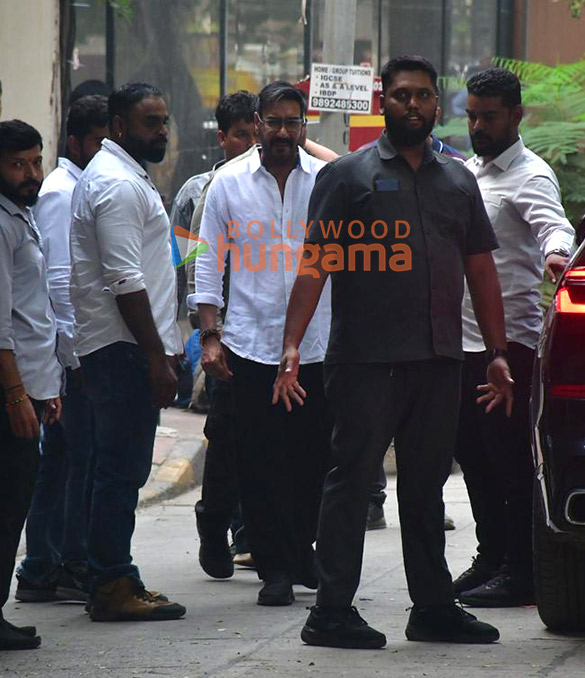 photos ajay devgn ranbir kapoor saif ali khan alia bhatt karisma kapoor and others snapped at sunny deols house in juhu 6099 1