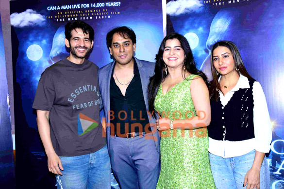 photos anupam kher hiten tejwani shikha malhotra and others grace the special screening of mano ya na mano 3
