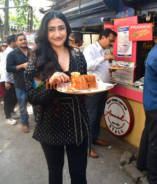 Photos: Dhanashree Verma snapped in Juhu