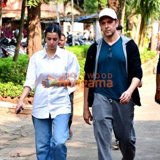 Photos: Hrithik Roshan, Saba Azad and others attend Zarine Khan’s condolence