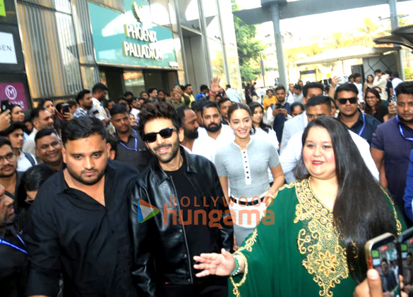 photos kareena kapoor khan kartik aaryan ananya panday and jannat zubair rahmani snapped at spectacular saudi event in mumbai 4