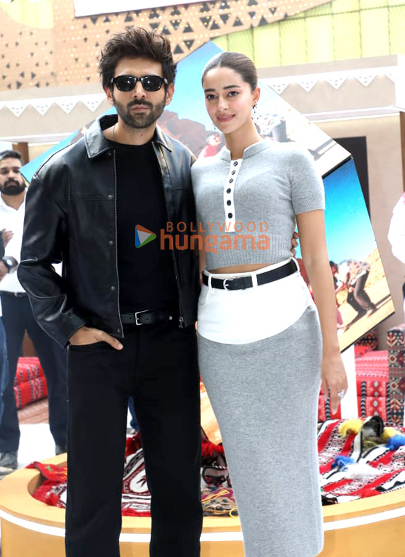 photos kareena kapoor khan kartik aaryan ananya panday and jannat zubair rahmani snapped at spectacular saudi event in mumbai 6790 3
