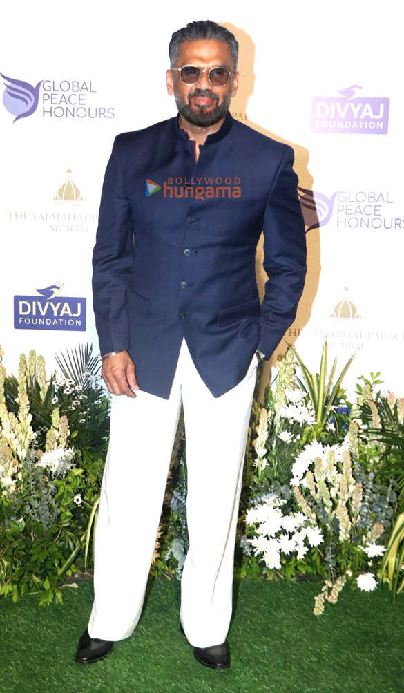 photos ranveer singh tiger shroff rakul preet singh bhumi pednekar and others snapped attending the walk of honour at the global peace honours 2025 14