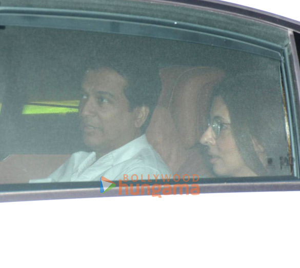 photos salman khan aditya roy kapur vidya balan maniesh paul sharman joshi and others attend late dharmendras prayer meet 6