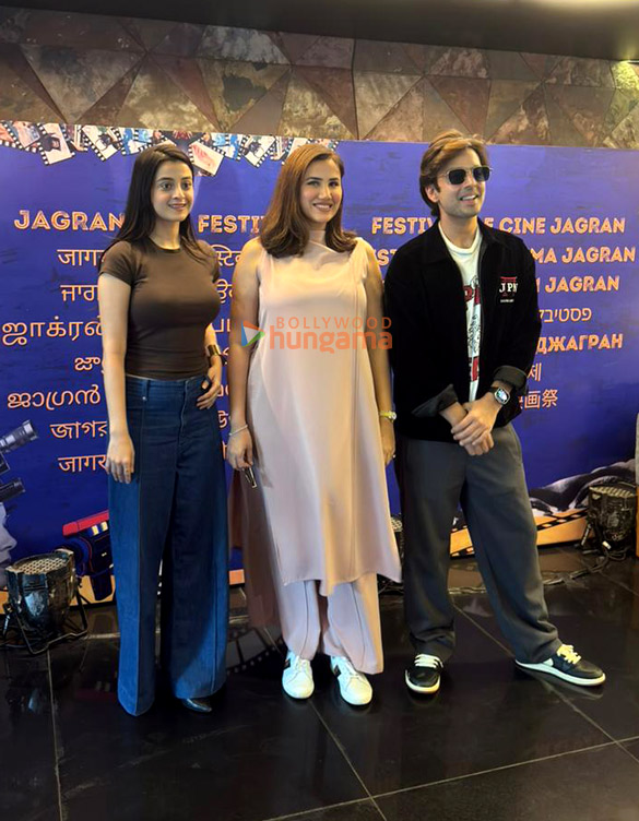 photos sonnalli seygall himansh kohli and others grace the special screening of aryabhatt ka zero 5