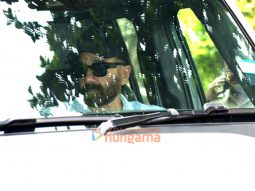 Photos: Sunny Deol, Bobby Deol and Karan Deol snapped outside Breach Candy Hospital