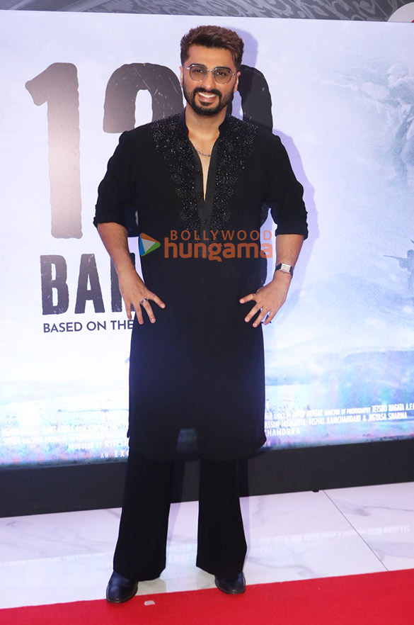 photos tiger shroff karan johar arjun kapoor and others grace the premiere of 120 bahadur 6