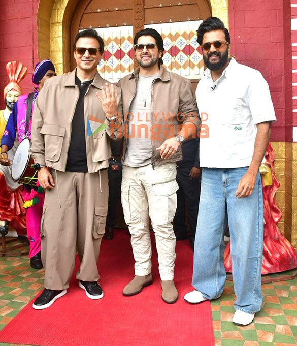 photos vivek oberoi aftab shivdasani riteish deshmukh and others snapped promoting mastiii 4 9