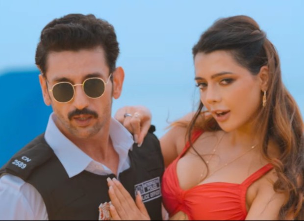 EXCLUSIVE: Ruhi Singh calls her Mastiii 4 co-star Aftab Shivdasani “Prince Charming”: “My girlfriends and family members find him cute”; reacts to trailer criticism: “One should not judge a book by its cover; women should go watch it as they, too, will have a great time”