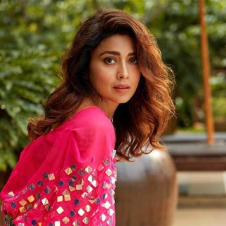 Shriya Saran exposes identity fraudster using her photo and number, releases detailed scam alert on Instagram
