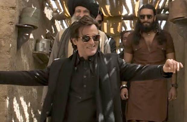 REVEALED: Akshaye Khanna’s oxygen level dropped while performing the viral dance scene in Dhurandhar; Vijay Ganguly reveals, “He carried an oxygen cylinder; after every shot, he would put the oxygen mask on”