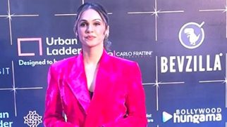Isha Koppikar slays in pink at Bollywood Hungama’s OTT India Fest 2025